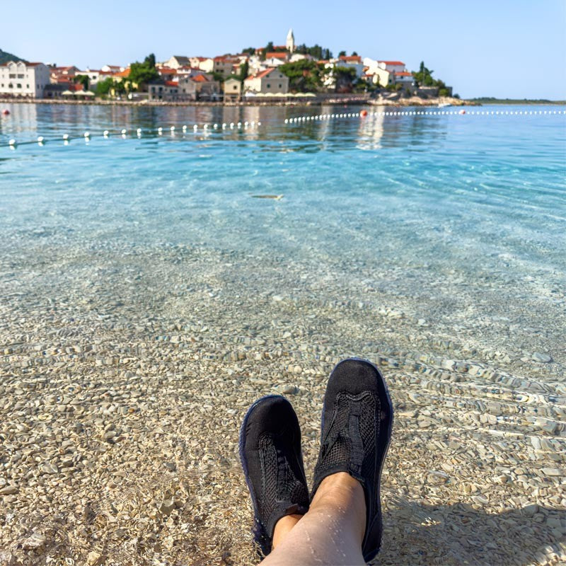 Vannsko for barn og voksne for sikkerhet og komfort under vannaktiviteter